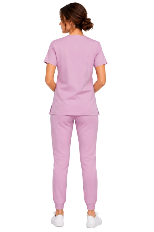 Damski komplet medyczny pudrowy róż – scrubs CASUAL PREMIUM_tył.png